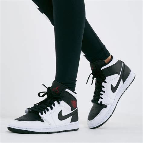 Air Jordan 1 Mid Women's Shoes 